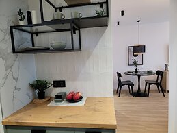 Amber - by Kairos Apartments