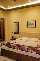 The Ganga Grand PG
