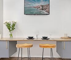 Kozyguru | Bondi Beach | Lovely Studio