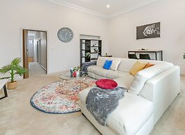 Kozyguru | Leichhardt | Cozy 3 Bed Home