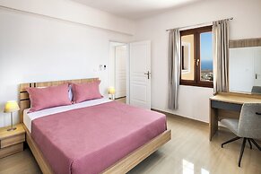 Santorinn Suites