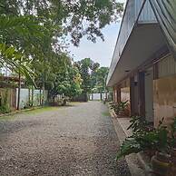 Moonlight lodge