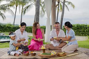 Seven Dreams A Pramana Experience