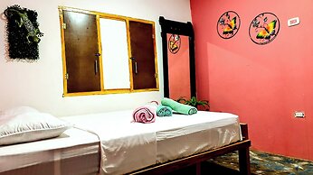 CASA GLORIA HOSTAL