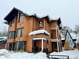 Chinar Wood Cottage