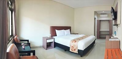 Lombok Mayura Hotel