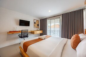 Cove Wong Village