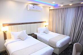 Violet Hotel