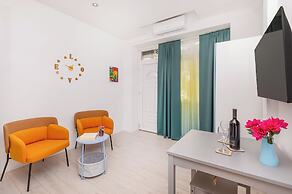 Bis Studio Apartment 4
