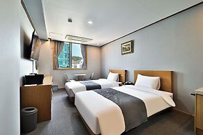 Noah hotel