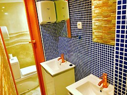 Room-7lisbon Downtown Private Bedroom Wi