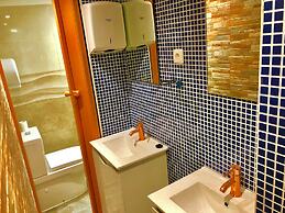 Room-7lisbon Downtown Private Bedroom Wi