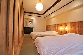 sunmallcrest403