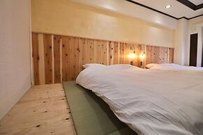 sunmallcrest403