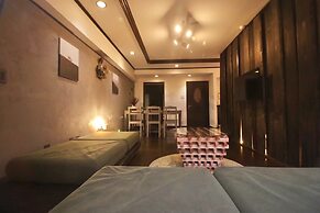 sunmallcrest403