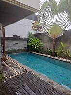 Max Guest House