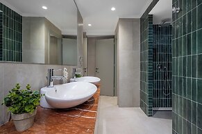 Alegrand Suites
