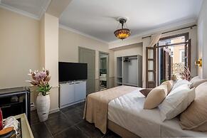 Alegrand Suites