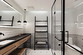 Cheens Hotel