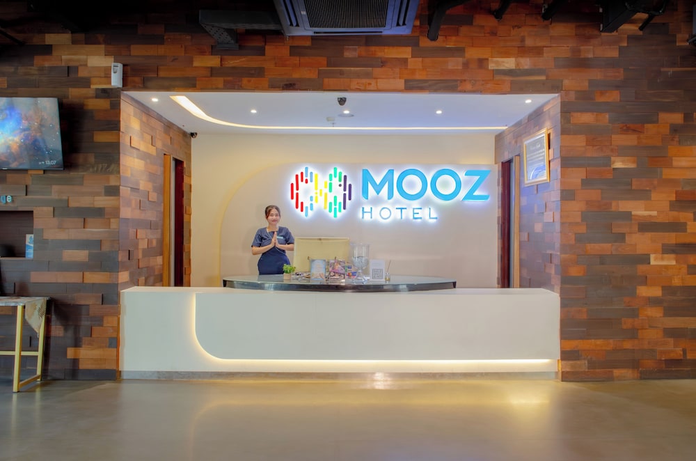 Mooz Hotel Surabaya