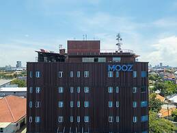 Mooz Hotel Surabaya