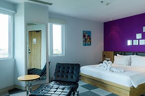 Mooz Hotel Surabaya