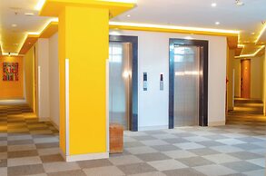 Mooz Hotel Surabaya