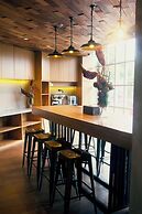 Mooz Hotel Surabaya