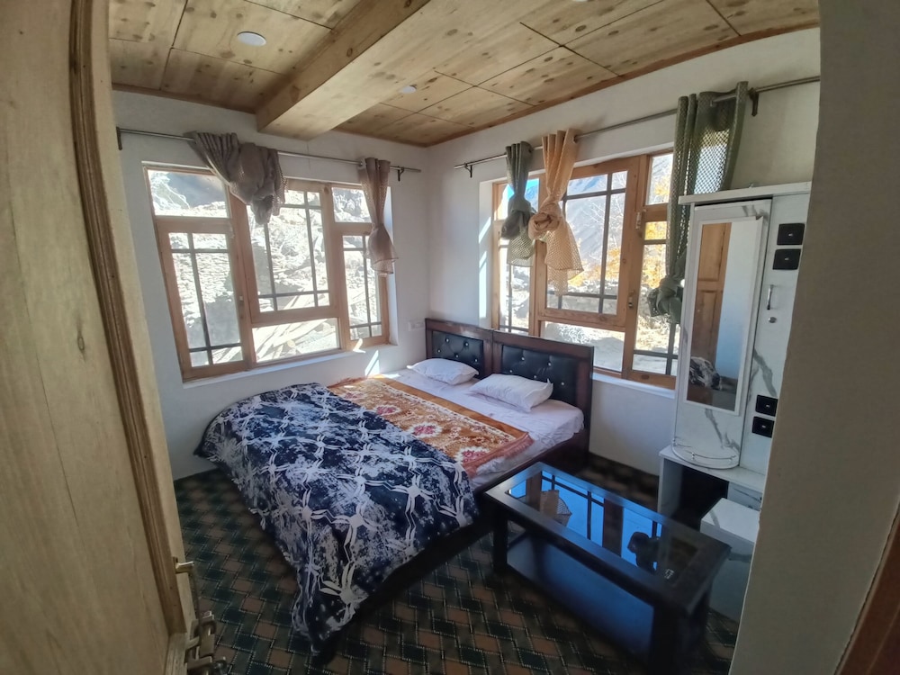 KONKA GUEST HOUSE