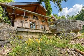 Enchanted Cosy Chalet Kalanka