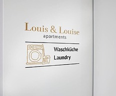Louis & Louise Apartments & Rooms