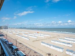 Stylish Zeedijk Sea Escape