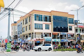 Rond Point Gorilla Boutique & Apartments