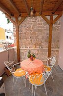 Arionos Rooms