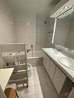 Seafront Palm Beach Stay