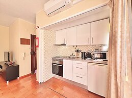 Vilamoura Central 10 by Homing