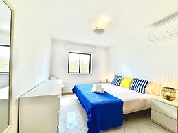 Vilamoura Central 11 With Pool by Homing