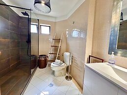 Vilamoura Central 11 With Pool by Homing