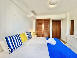 Vilamoura Central 11 With Pool by Homing