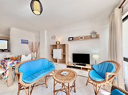 Vilamoura Central 11 With Pool by Homing