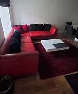 Modern Apartment - Quiet Location