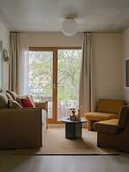 Edgar Suites - Église