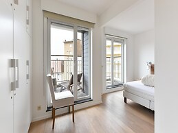 Duplex at Albert Beach With Stunning Sea Views