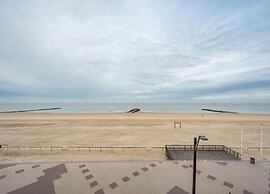 Panoramic Beachfront Bliss
