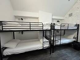 Rahman Hostel - Manchester