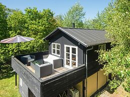6 Person Holiday Home in Grenaa