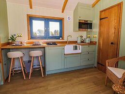 Fir Tree Shepherd's Hut
