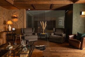 SUITES BY LE REVE