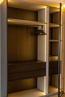 SUITES BY LE REVE