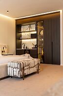 SUITES BY LE REVE